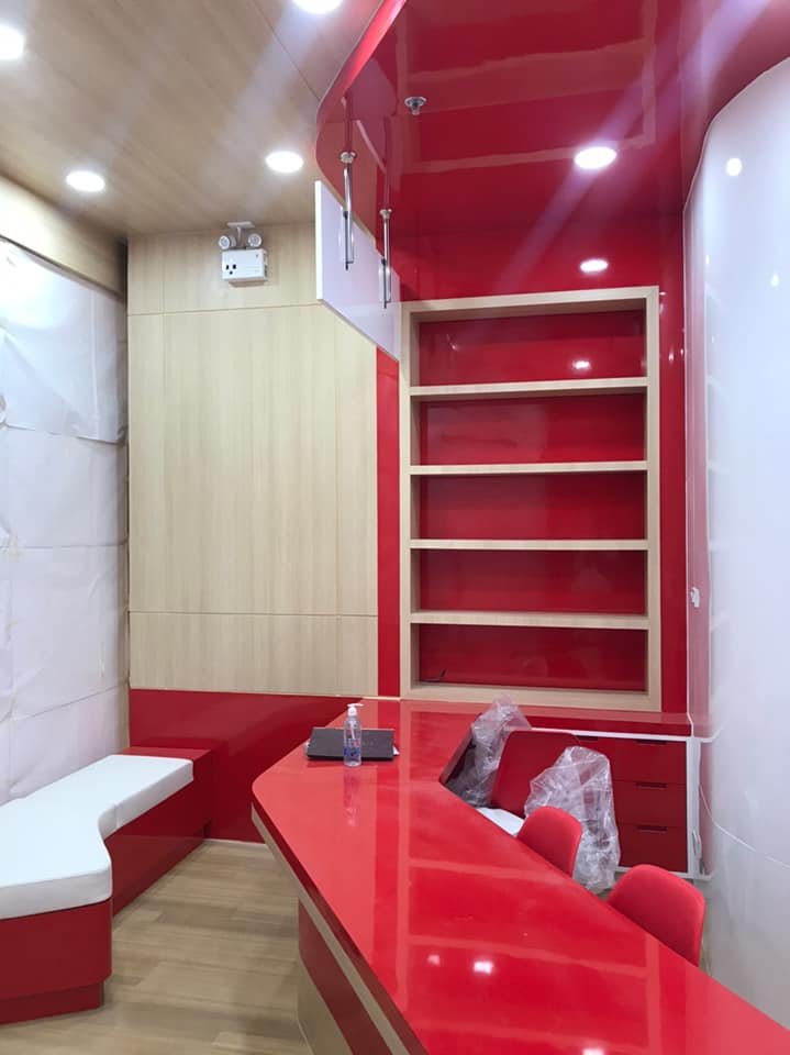 F Physio Clinic - Silom Edge